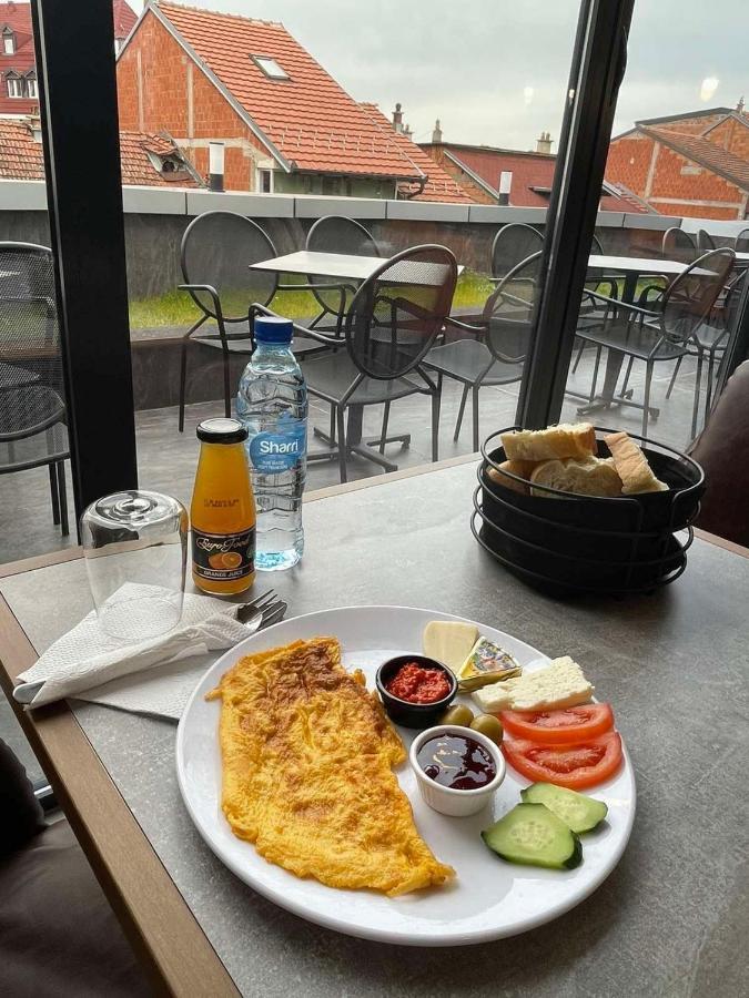 My Hotel Prizren Eksteriør bilde